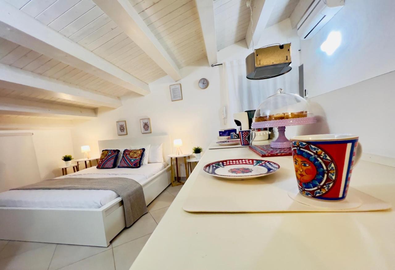 Rooms 153 Principe Umberto Noto Exteriör bild